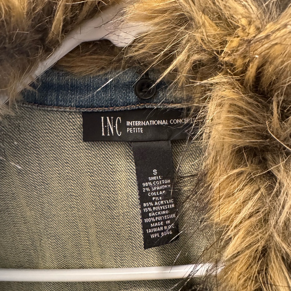 Jacket - Picture 2 of 2